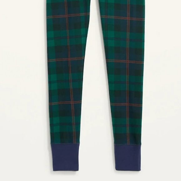 Old Navy "Feeling Pine" PJ Set - Picture 5 of 9